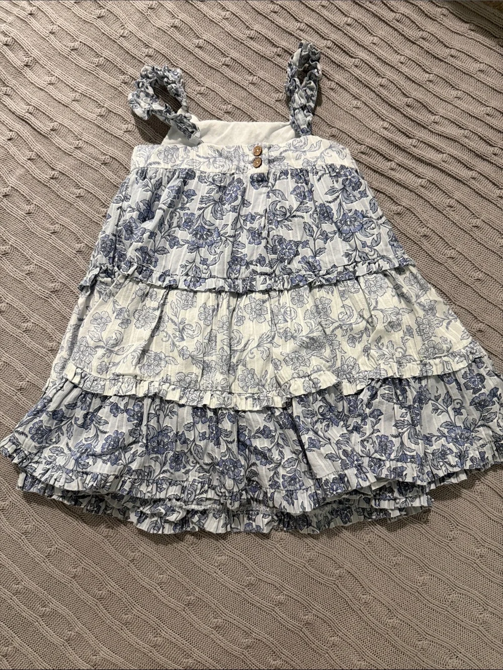 Haute Hippie Girls 4T Light Blue, Navy and White Floral Dress